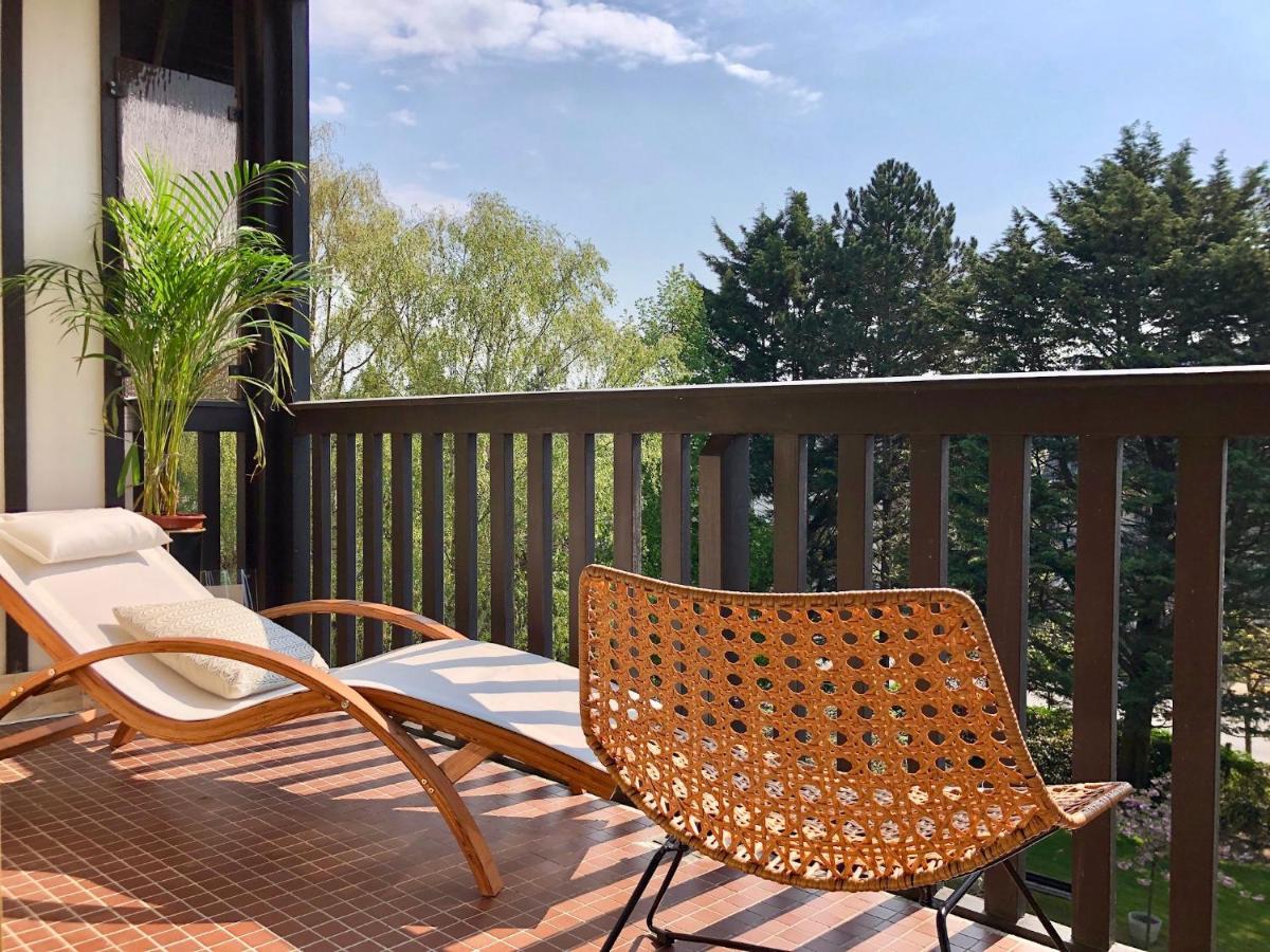 Beau Studio Terrasse Vue Jardin - A 2 Pas De La Mer Deauville Exteriér fotografie